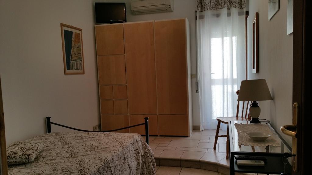 Bed and Breakfast Bella Roma Domus Habitación foto
